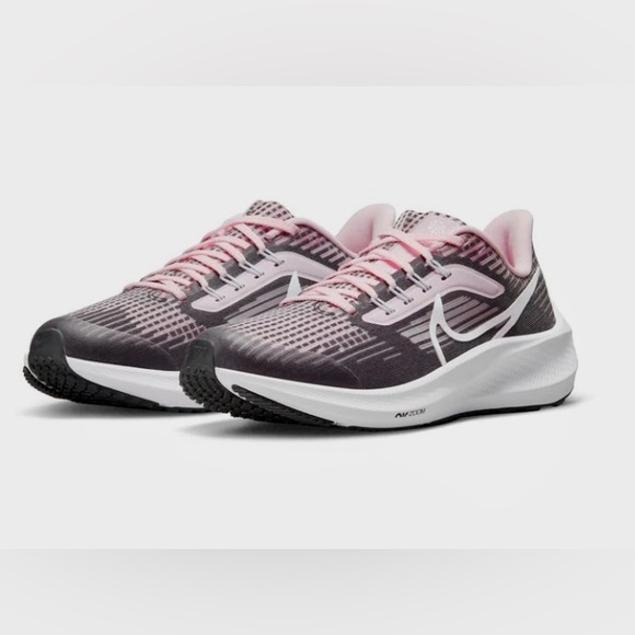 Nike Other - 💗| Nike Kids Air Zoom Pegasus 39 Run, Pink Foam/White, Size 6Y Or 7.5 Women